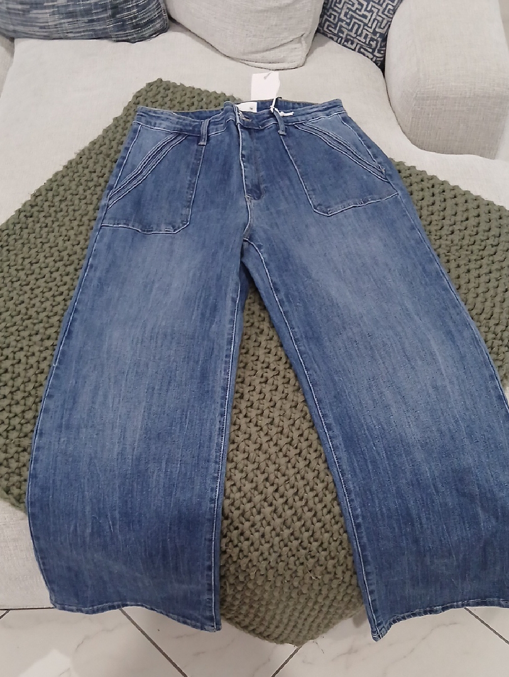 The Fine Print Jeans - 32P